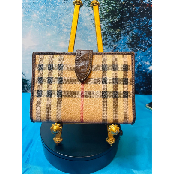 Burberry Haymarket Check Bi-Fold Wallet Tan/Brown One Size EUC - Picture 2 of 9